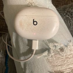 Beats Studio earbuds