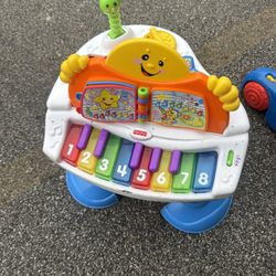 Fischer Price Laugh & Learn Piano 