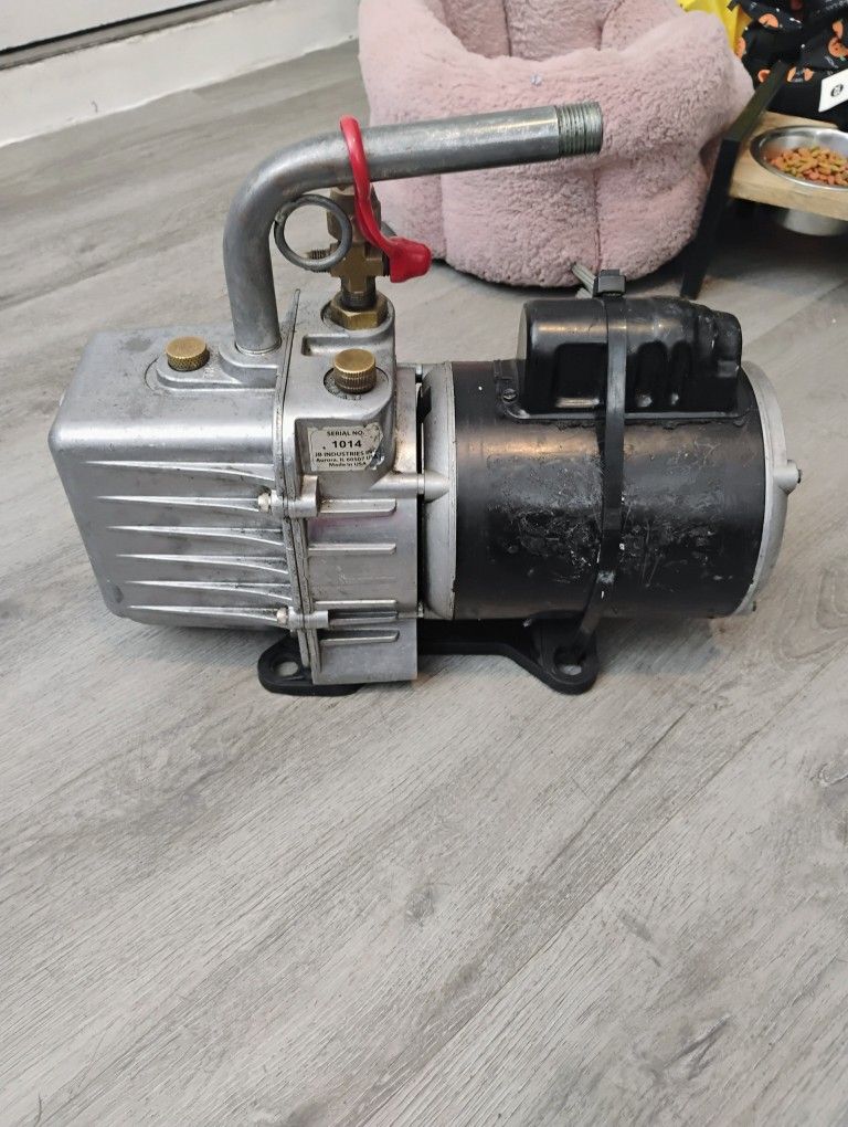JB Industries DV-200N 7 CFM 2 Stage Platinum Vacuum Pump