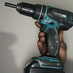 Makita 18v Hammer Drill 