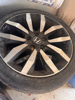 3 Honda Alloy Wheel with Tire