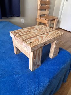 Rustic squatty potty stool