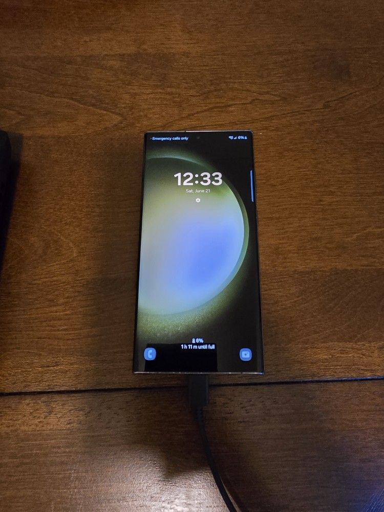 Unlocked Samsung Galaxy S23 Ultra 256g