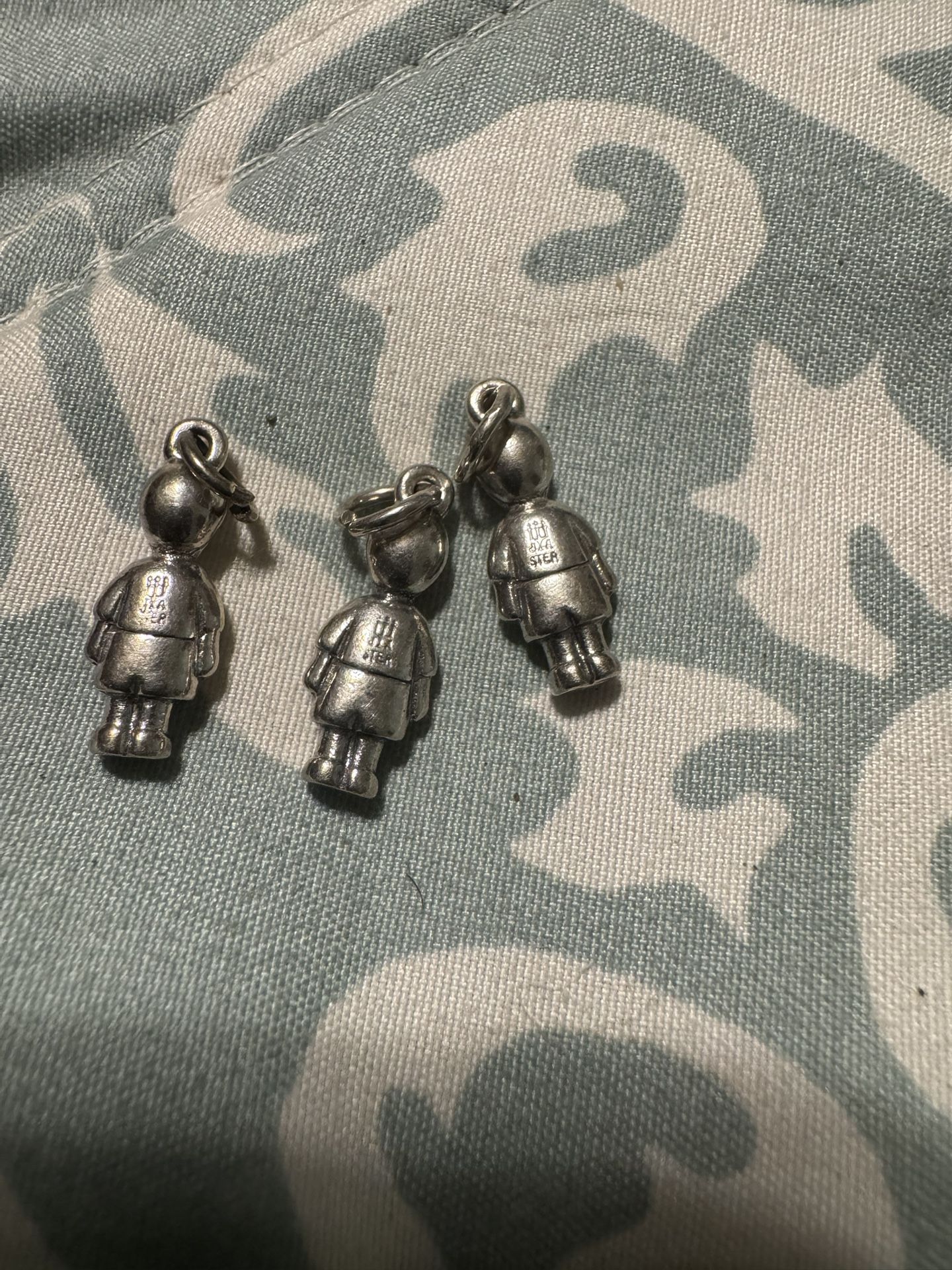 Retired James Avery Boy Charm