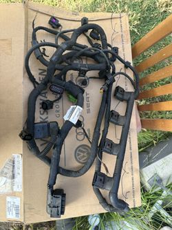 VW Tiguan Engine Harness