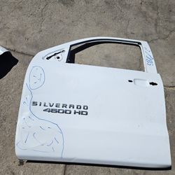 Chevy Silverado Gmc Sierra 3500 Left Door Oem