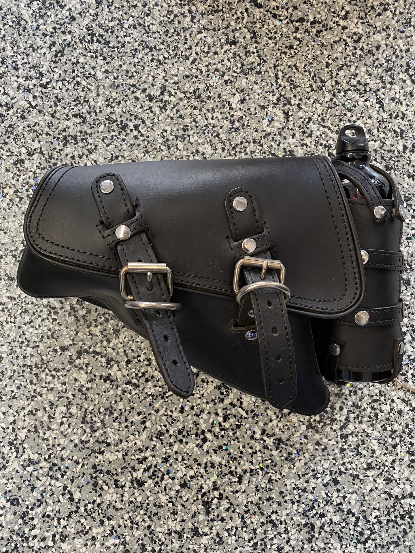 LAROSA SWING ARM BAG FOR HARLEY