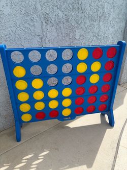 Giant Connect Four Game