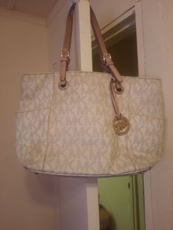 Bolsa  Mk