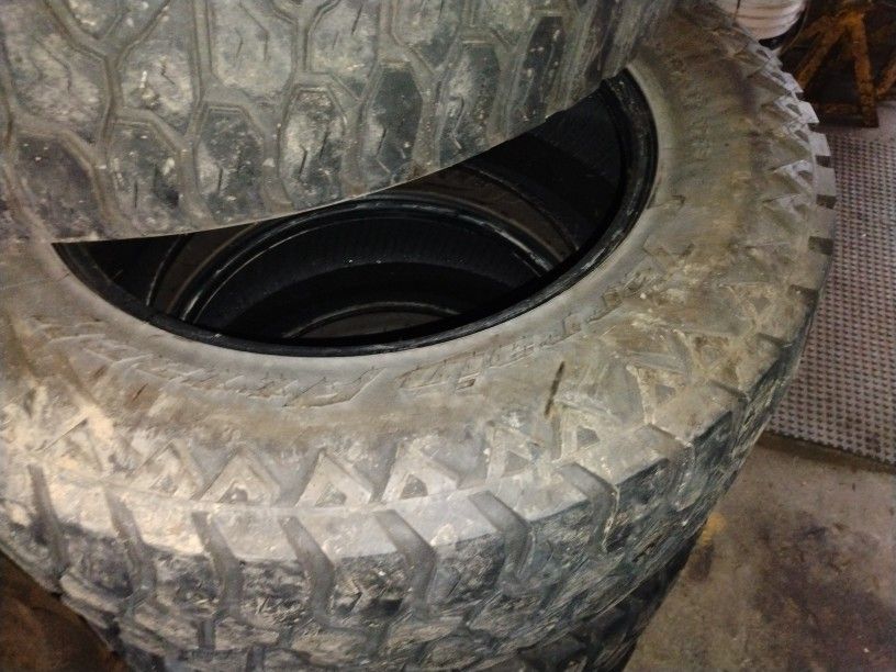 35+12. 50r20lt