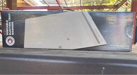 Portable electric tray warmer