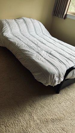 Bed futon with full size mattress non folding including linens and comforter