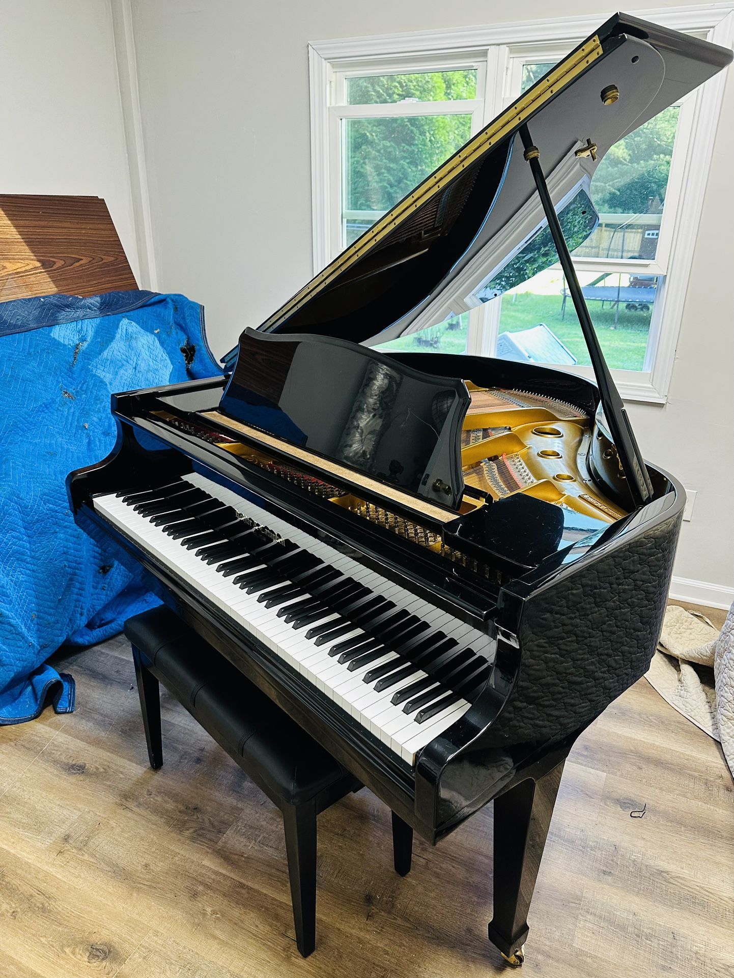Kohler & Campbell Baby Grand Piano-1900$