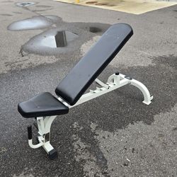 Weight Adjustable Bench