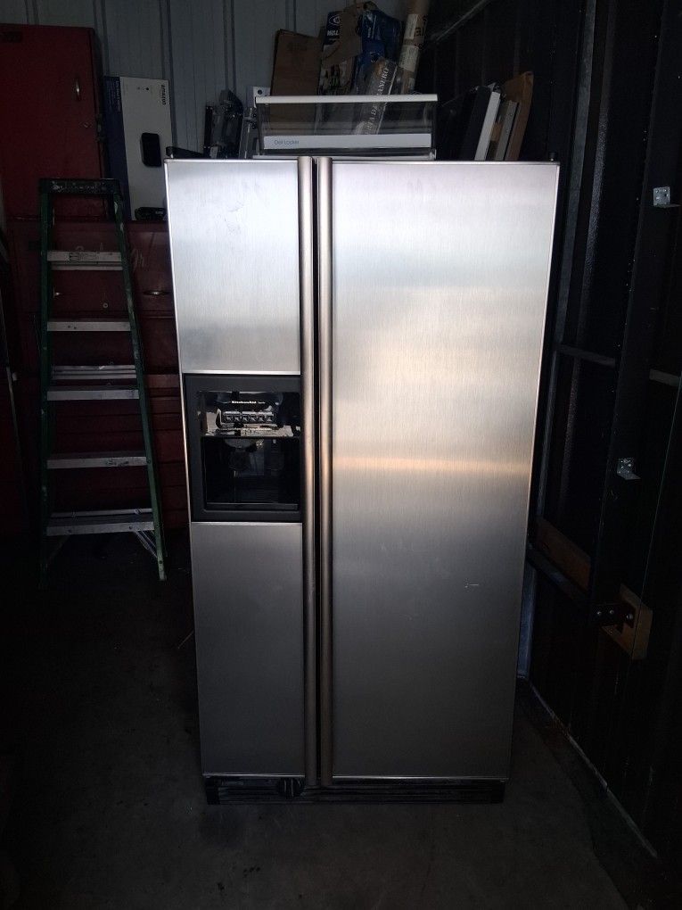 Fridge