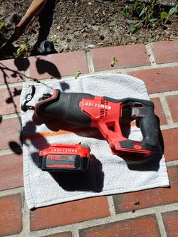 Craftsman V20 Reciprocating Saw with 4Ah Battery