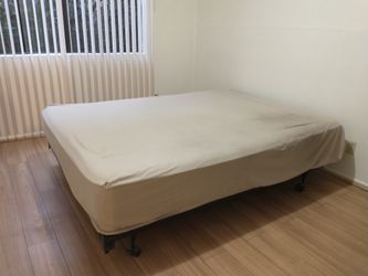 Queen bed frame and box