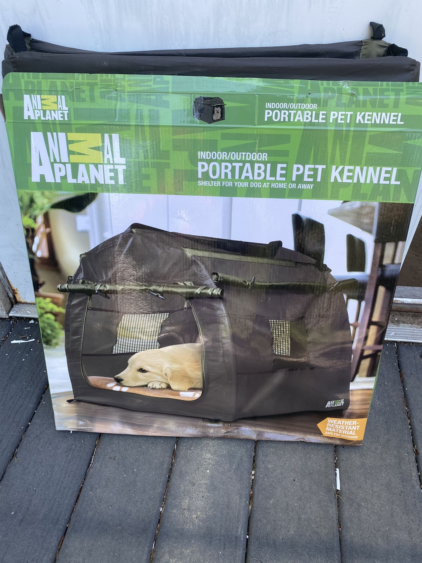 Portable pet kennel