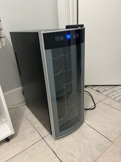 Great Condition! Wine Refrigerator!