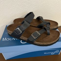 Black Women’s Sandals
