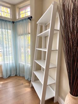 White Ladder Bookshelf 6-Tier