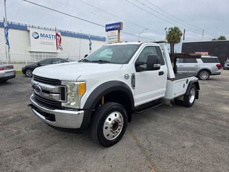 2017 Ford F450 Super Duty Regular Cab & Chassis