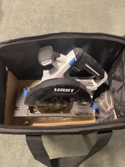 HART 20-Volt 6-1/2-inch Battery-Powered Circular Saw (Battery Not Included)