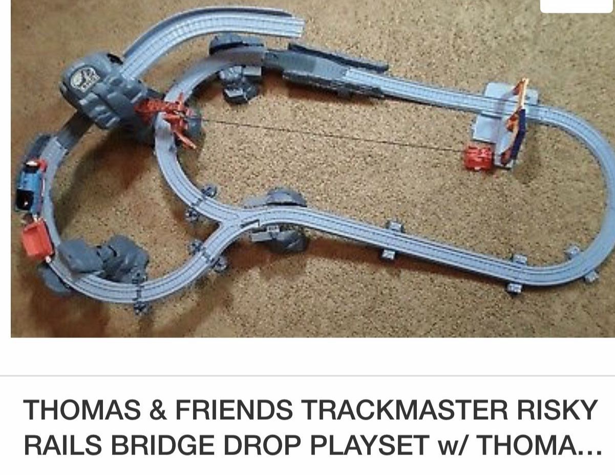 Thomas and Friends Trackmaster Risky Rails Bridge Drop