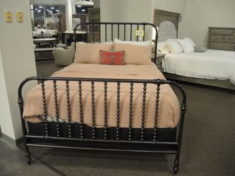 Universal Cascade Queen Spindle Metal Bed - Dark Bronze | Headboard