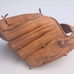 Baseball Glove 