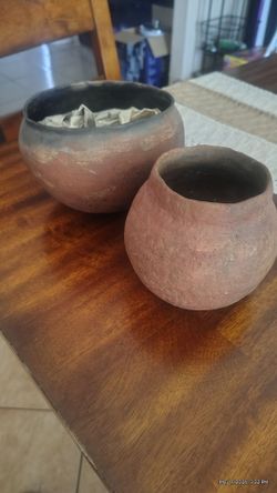 Ancient American Indian salado pottery