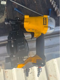 Dewalt roofing nailer