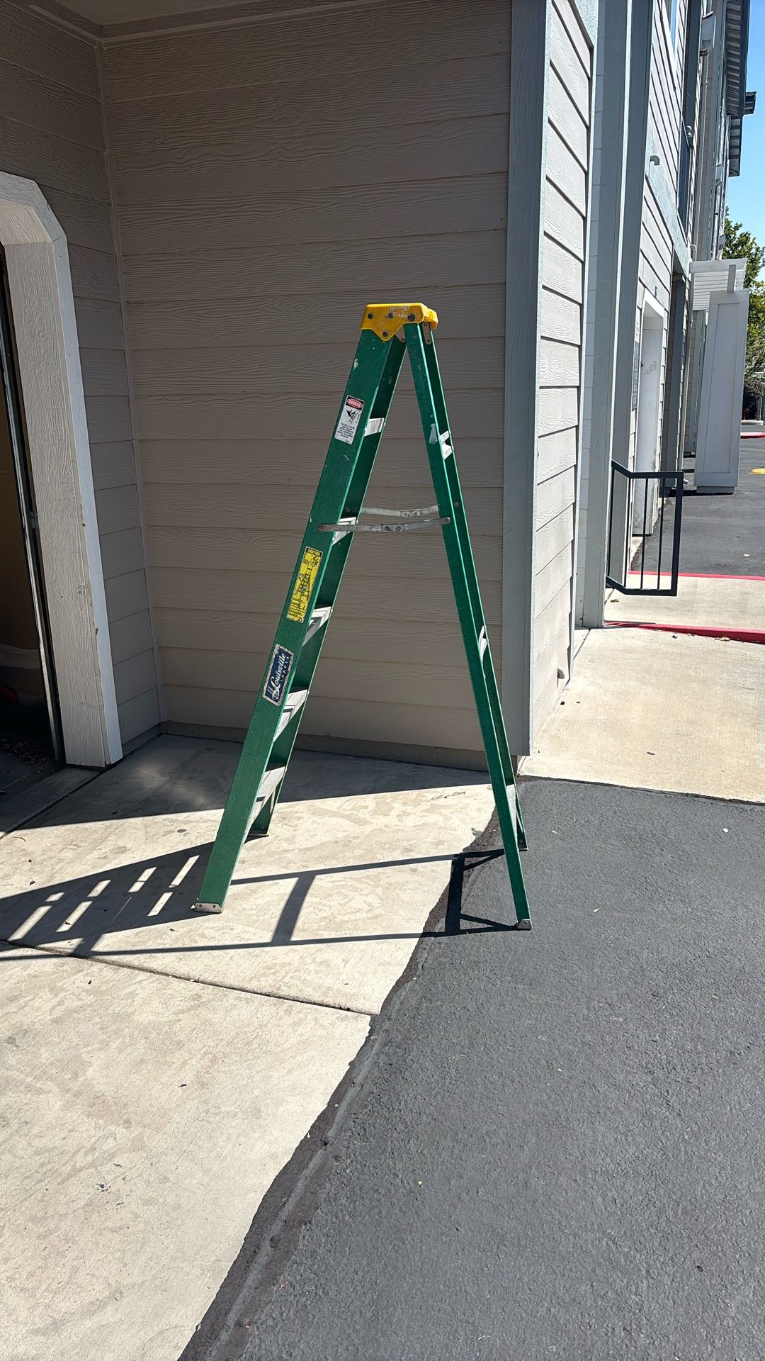 6 Ft Ladder