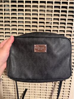 Michael Kors crossbody bag