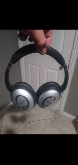 QC 2 BOSE Headphones