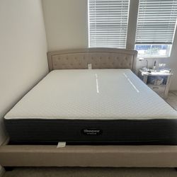 Beautyrest Hybrid mattress