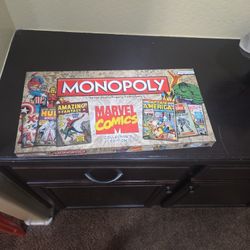 Collectors MARVEL Comics Monopoly Game