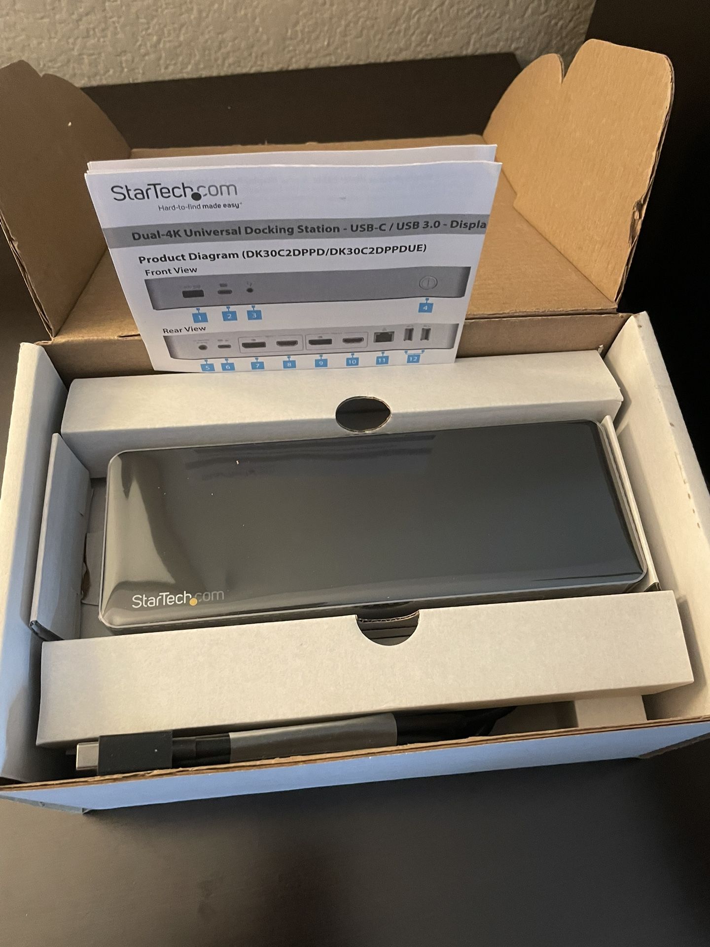 StarTech Universal laptop Docking Station