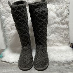 UGG LATTICE CARDY KNIT BOOT SIZE 6