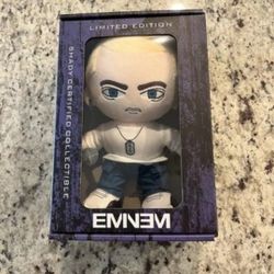 EMINEM - SSLP25 LIMITED EDITION ANNIVERSARY PLUSH (w/ Proof Of Purchase)