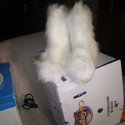 Fuzzy Boots 