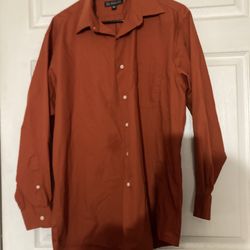 Men’s dress shirt L