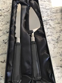 Saks Fifth Avenue wedding cake crystal server and knife