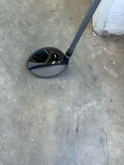 2 golf clubs
