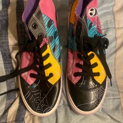 Disney The Nightmare Before Christmas High Tops  Size 9