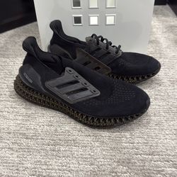 Mens Adidas Ultra 4DFWD in the "Black Carbon" colorway.