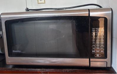 Danby Designer Stainless Steel Microwave