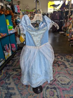 Disney store Cinderella princess dress Halloween costume size 2/3 toddler