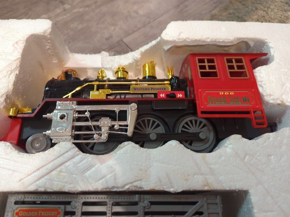 Goldlok Western Express Train Set for Sale in San Antonio, TX