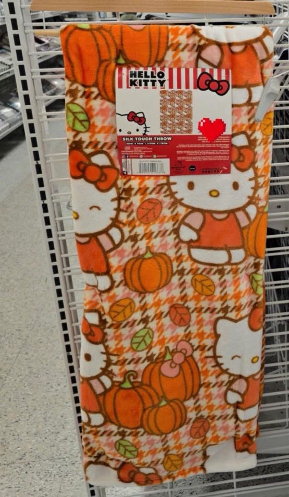 Hello Kitty Blanket